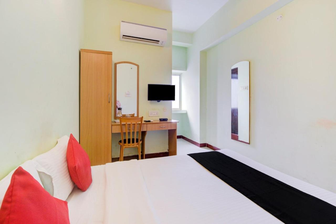 Oyo Flagship Amutha Residency Hotel Ченай Екстериор снимка