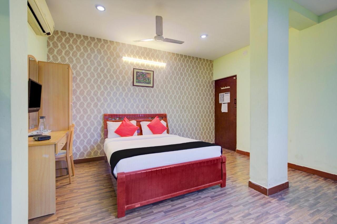 Oyo Flagship Amutha Residency Hotel Ченай Екстериор снимка