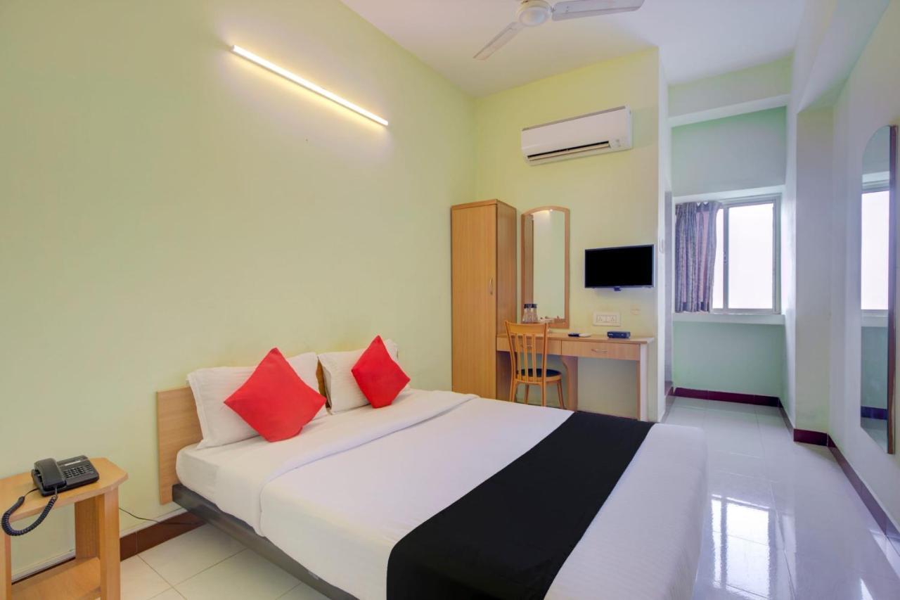Oyo Flagship Amutha Residency Hotel Ченай Екстериор снимка